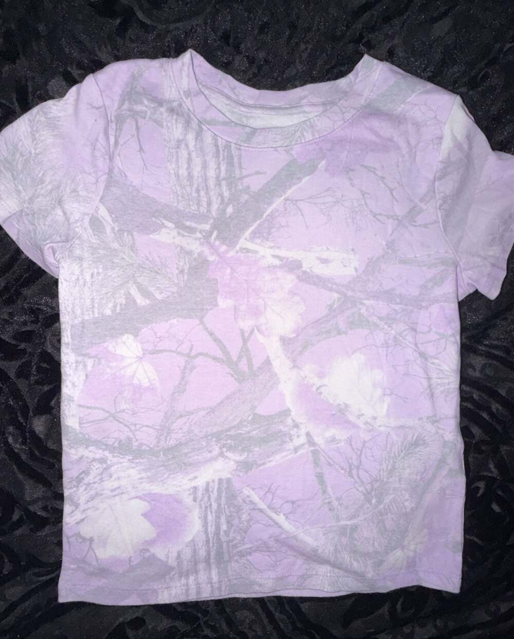 Hollister Purple Camo Print Crew Neck Short Sleeve Baby T-Shirt Medium